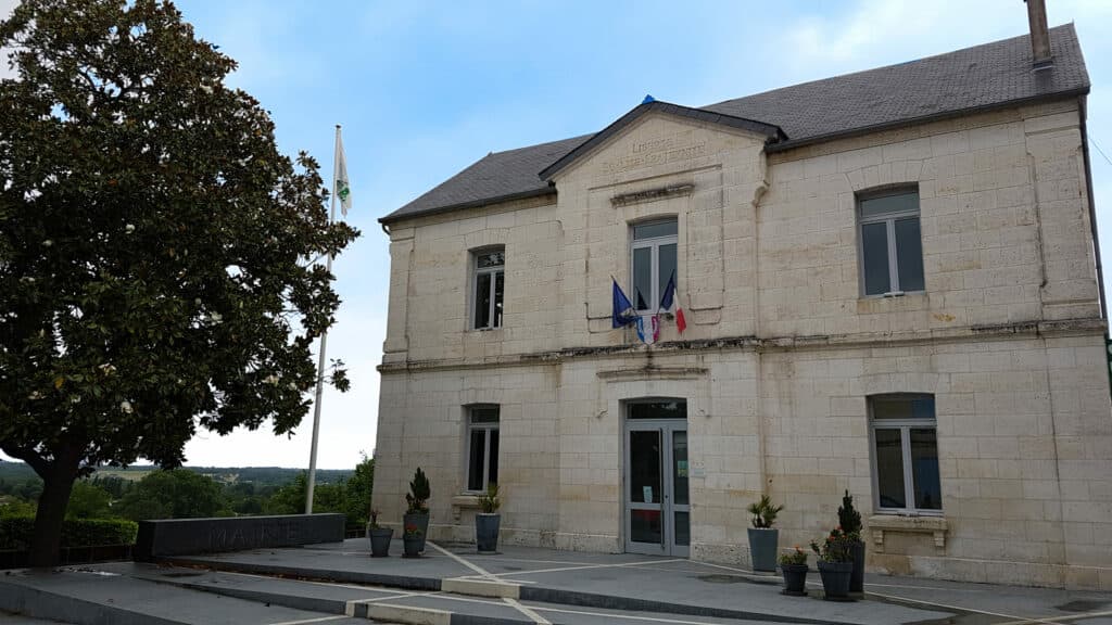 Mairie de La Roche-Chalais